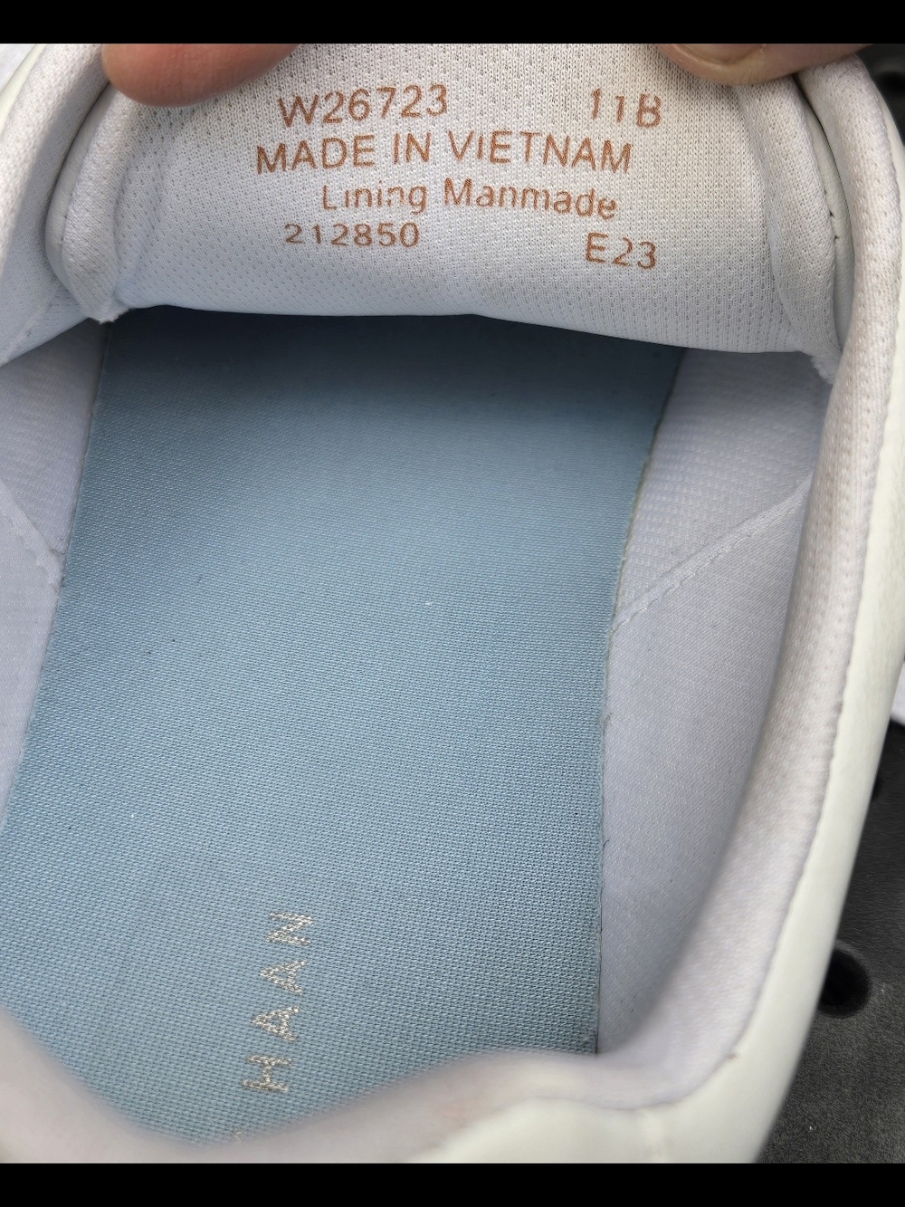 Cole Haan White Leather Grand Crosscourt Traveler Sneakers Women's 11B - Picture 5 of 7